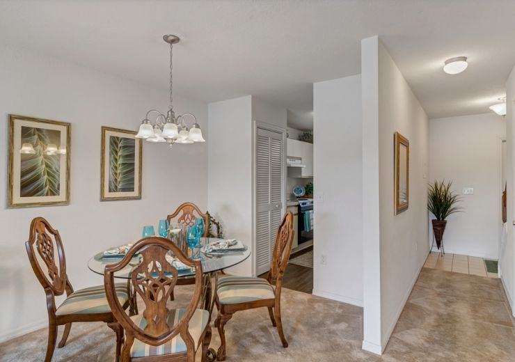 Apartments in Ocala, FL | Carlton Arms of Ocala